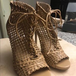 Jessica Simpson Tan High Heels